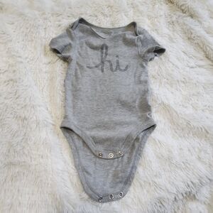 Cloud island light grey "hi" baby shirt sleeve bodysuit onesie size 12 month